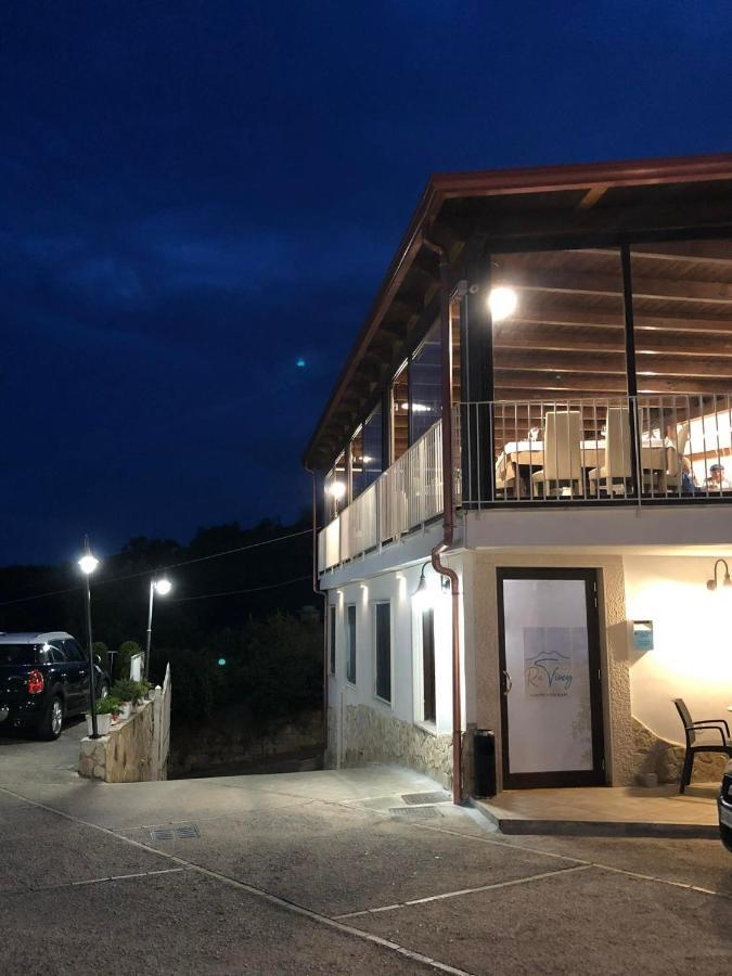 Re Vincy - Affittacamere Bacoli Exteriör bild
